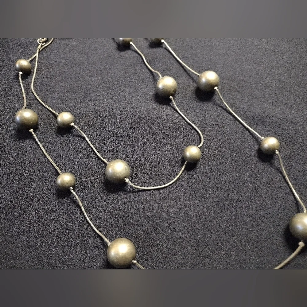 Bronze Gold Beaded Necklace - Picture 5 of 7
